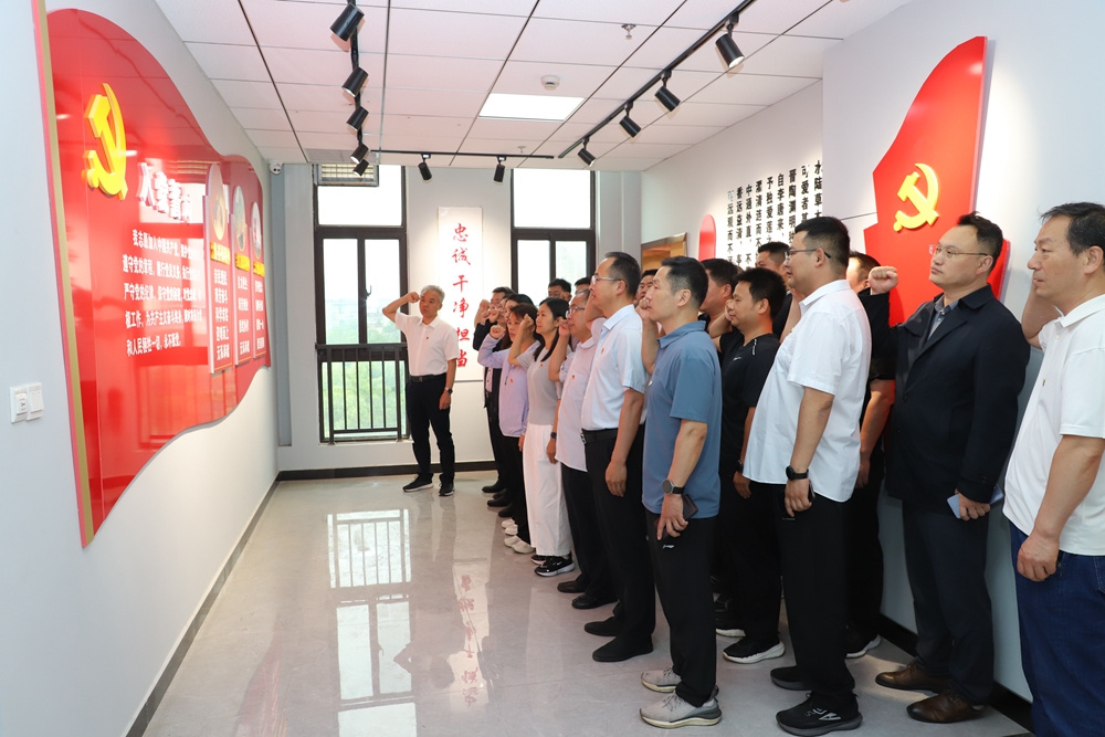 微信图片_20250526180951_副本.jpg
